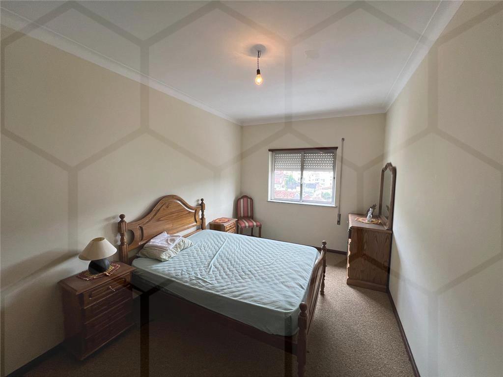 Apartamento T3 no centro de Melgaço — Melgaço, Vila e Roussas - foto 8