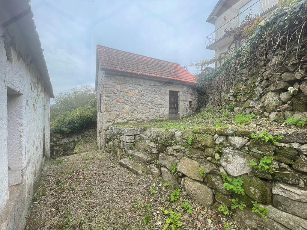 Moradia de pedra para recuperação em Paderne — Melgaço, Paderne - foto 2